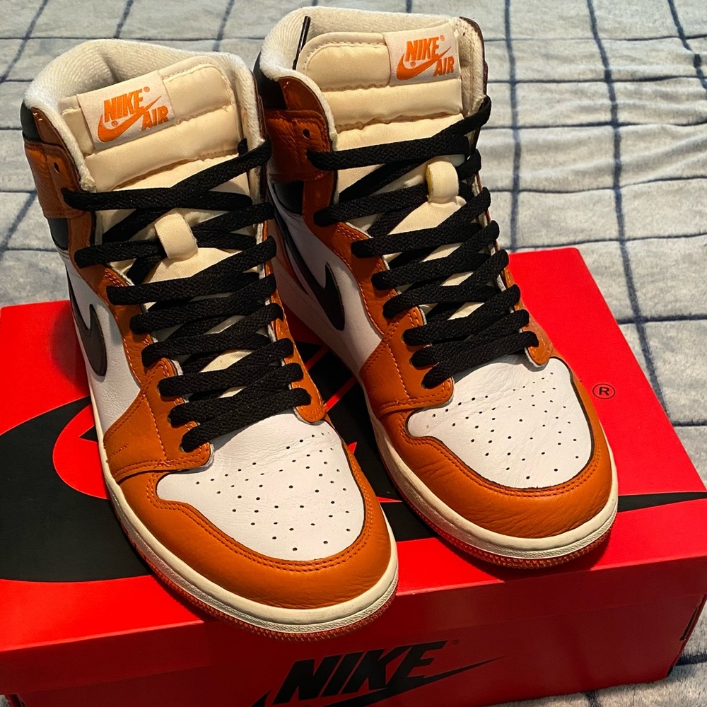 Jordan 1 retro high “starfish” “custom sbb”